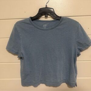 GAP Women's Blue Cropped Baby Tee - Medium Tall